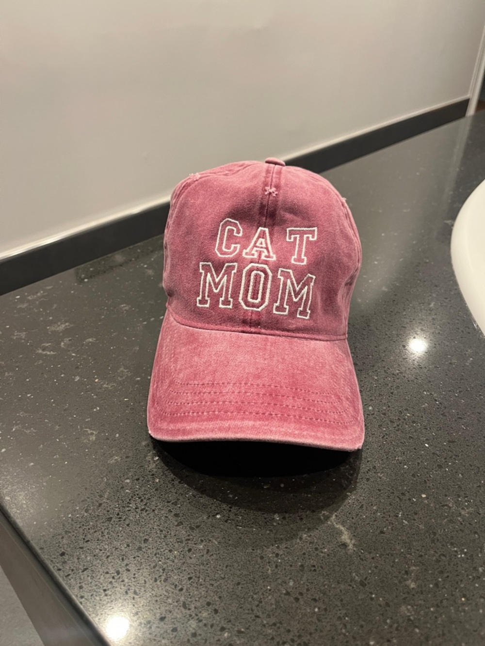 CAT MOM Pink Baseball Cap - Accessories